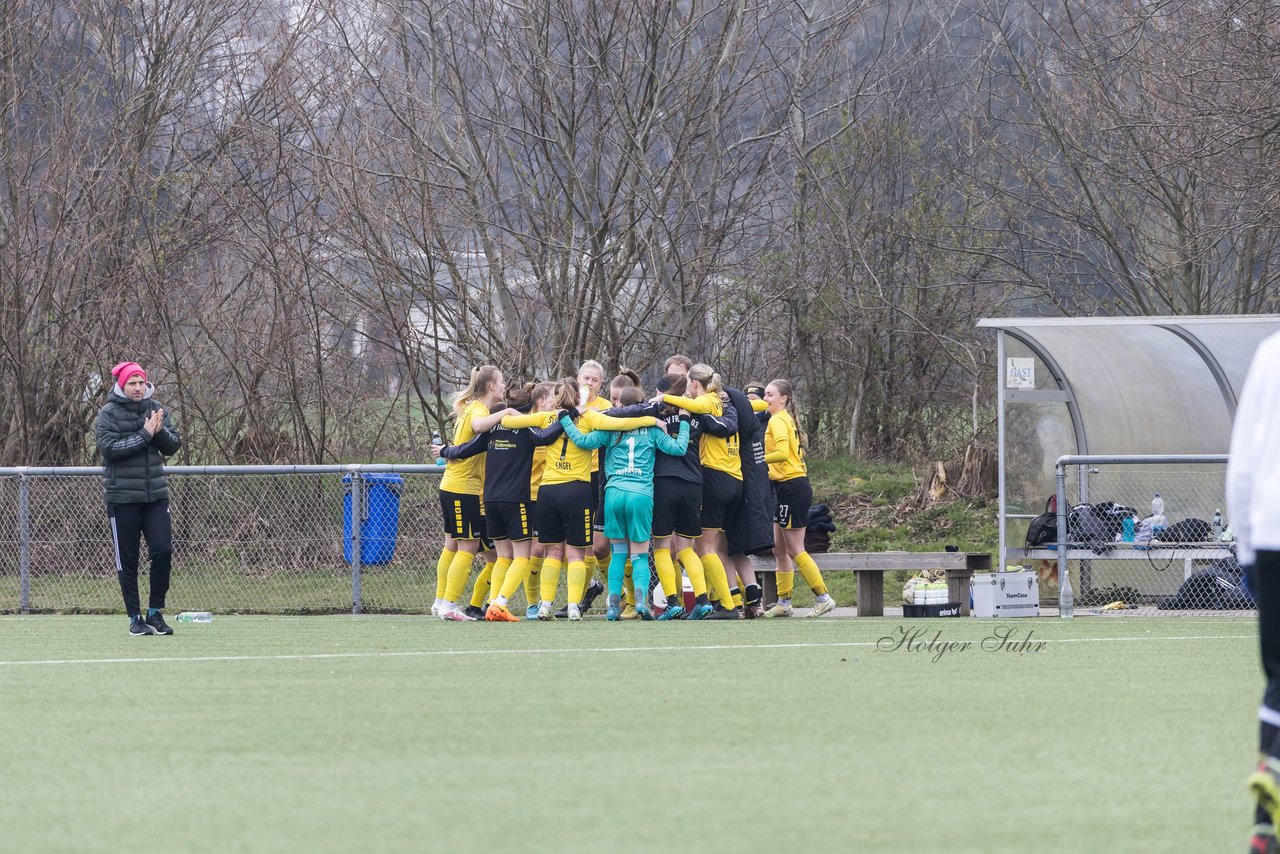 Bild 475 - F SSC Hagen Ahrensburg - SV Frisia Risum-Lindholm : Ergebnis: 1:2